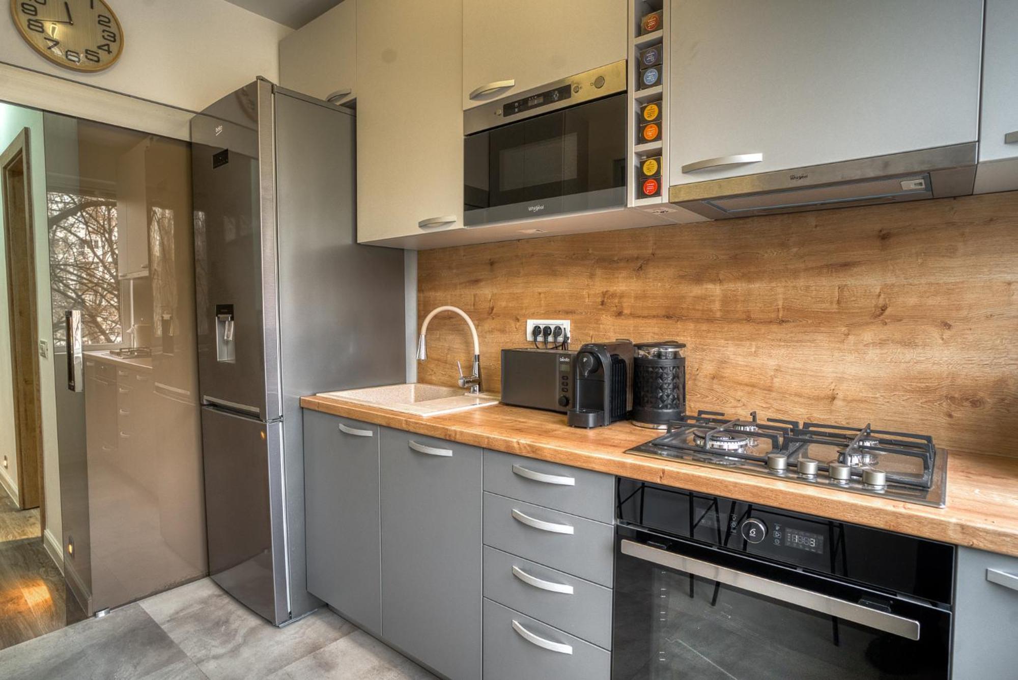 City Chic Retreat: Newly Renovated 1Br Apartment Бухарест Екстер'єр фото